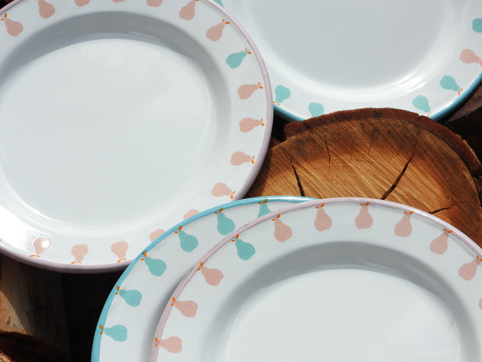 Enamel Plates - Set of 6 Mixed Pear Plates (3 Aqua & 3 Pink)